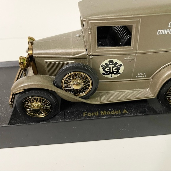 1928 Ford Model A Canadian Tire Liberty Classics Limited Edition - Picture 7 of 16